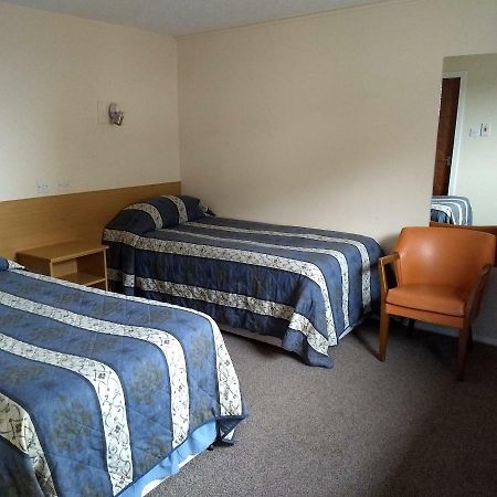 The Weigh Inn Lodges Терсо Екстериор снимка